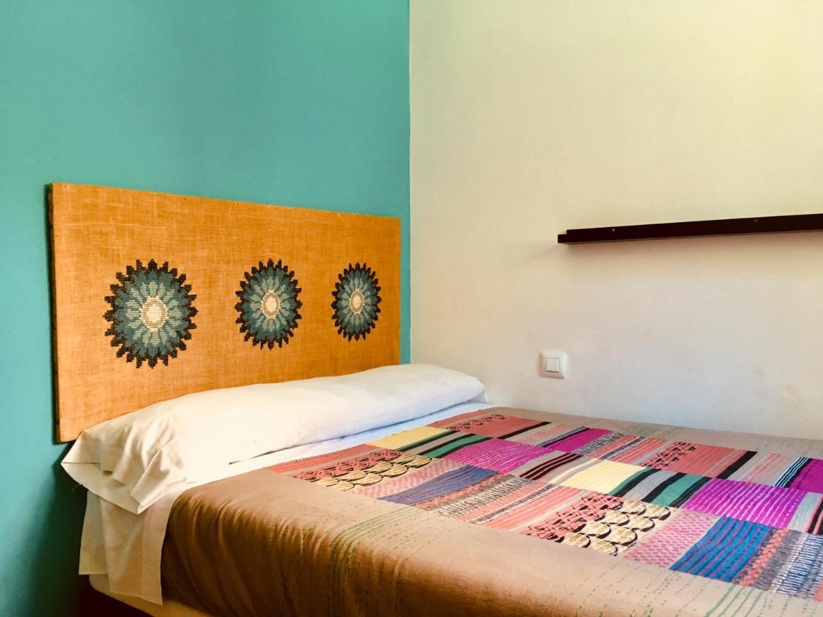 Duermevela Hostel Segovia Ngoại thất bức ảnh